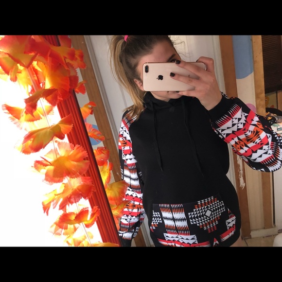 WILLING TO TRADE🌙 - Picture 2 of 4